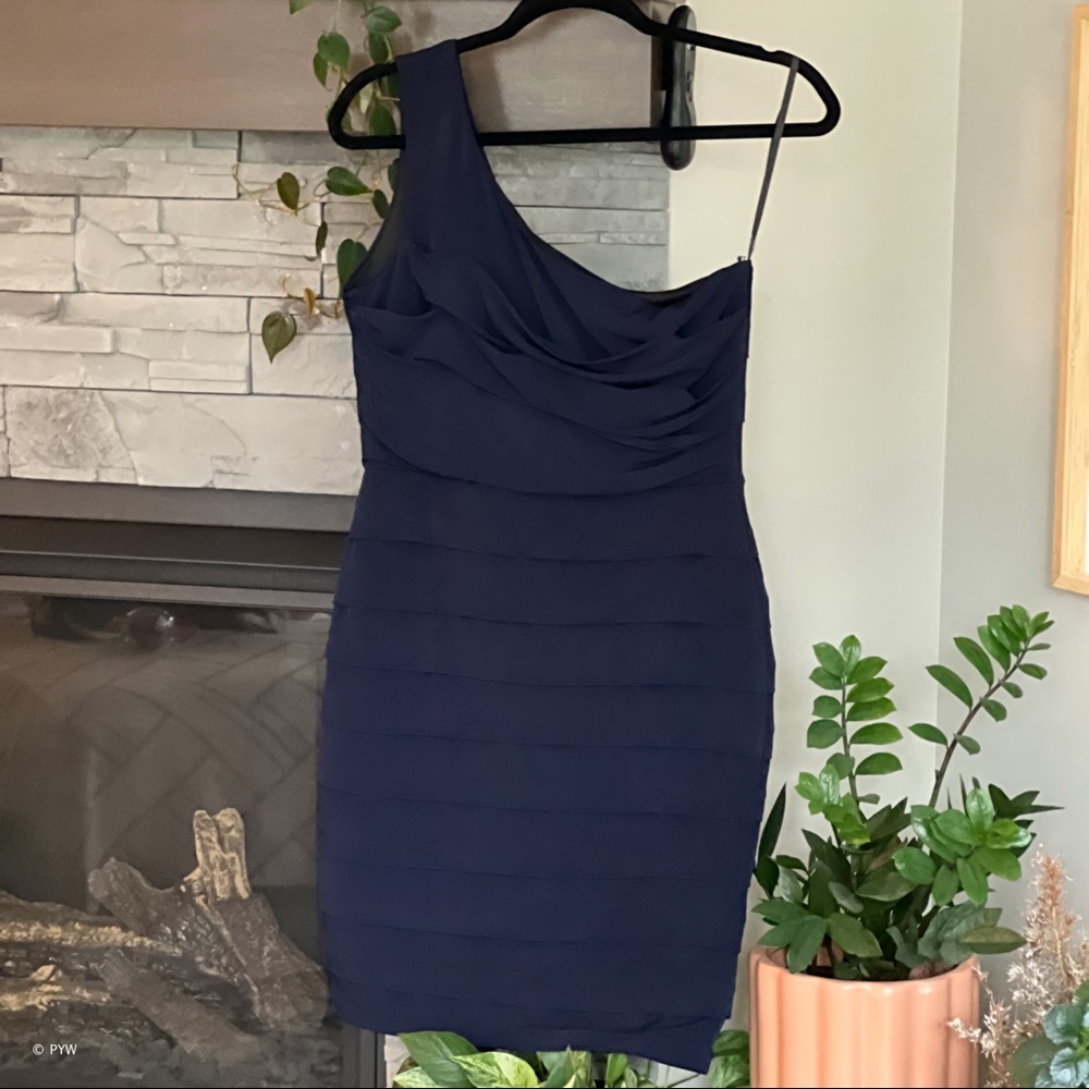 Valerie Bertinelli Navy Blue Cocktail Dress